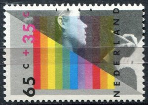 Netherlands Sc#B624 MNH, 65c+35c multi, Children Stamps 1986: Children and Cu...