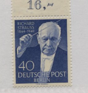 GERMANY BERLIN  9N111  MNH  COMPLETE SET