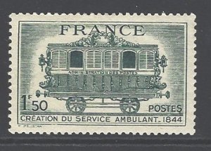 France Sc # 472 mint never hinged (DDT)