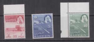 BAHRAIN, 1964 2r. ,5r. * 10r., corner mnh., lhm. in margins.