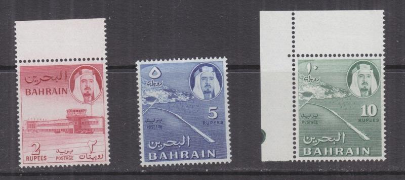 BAHRAIN, 1964 2r. ,5r. * 10r., corner mnh., lhm. in margins.