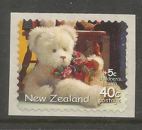 NEW ZEALAND 1687  MNH, SELF-ADHESIVE, TEDDY BEARS AND DOLLS