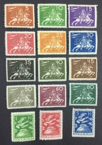 MOMEN: SWEDEN SC #213-228 1924 MINT OG H VF LOT #62825