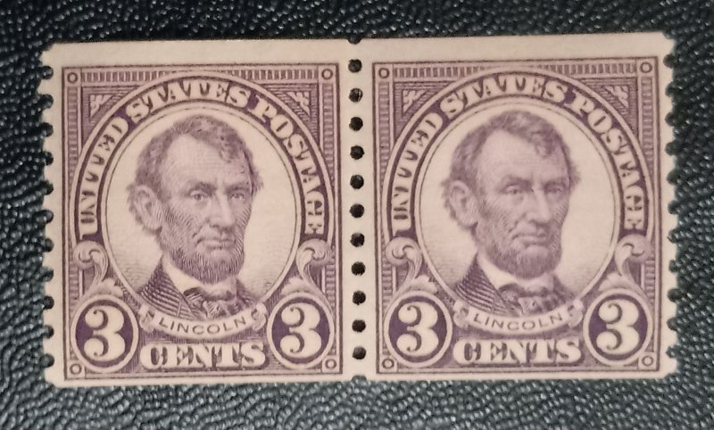 US Scott #600 MNH-OG F-VF 3c LINCOLN PAIR - VERTICAL