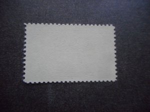 # QE1a VFNH....Store Bargain