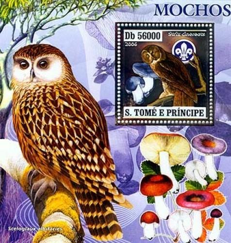 SAO TOME E PRINCIPE 2006 SHEET BIRDS MUSHROOMS OWLS SILVER st6407b