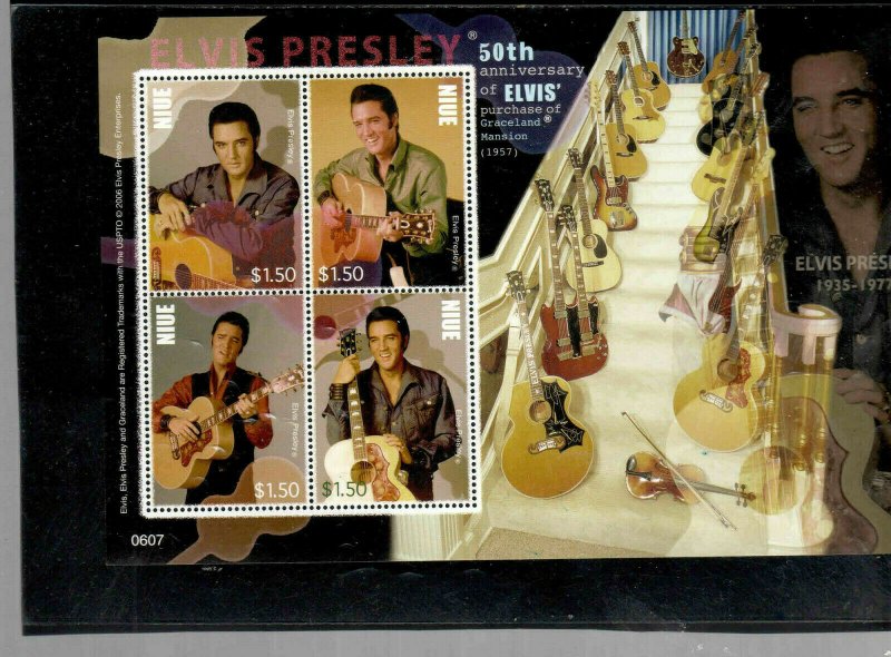 NIUE #812  2007   ELVIS PRESLEY    MINT VF NH  O.G  M/S