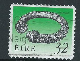 Eire  Ireland  SG 823a FU  self adhesive