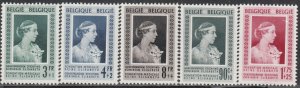 Belgium Scott # B498-02  Hinged Value  $ 125,50