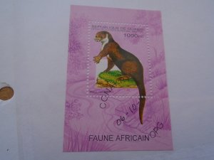 Guinea  #  1285  used