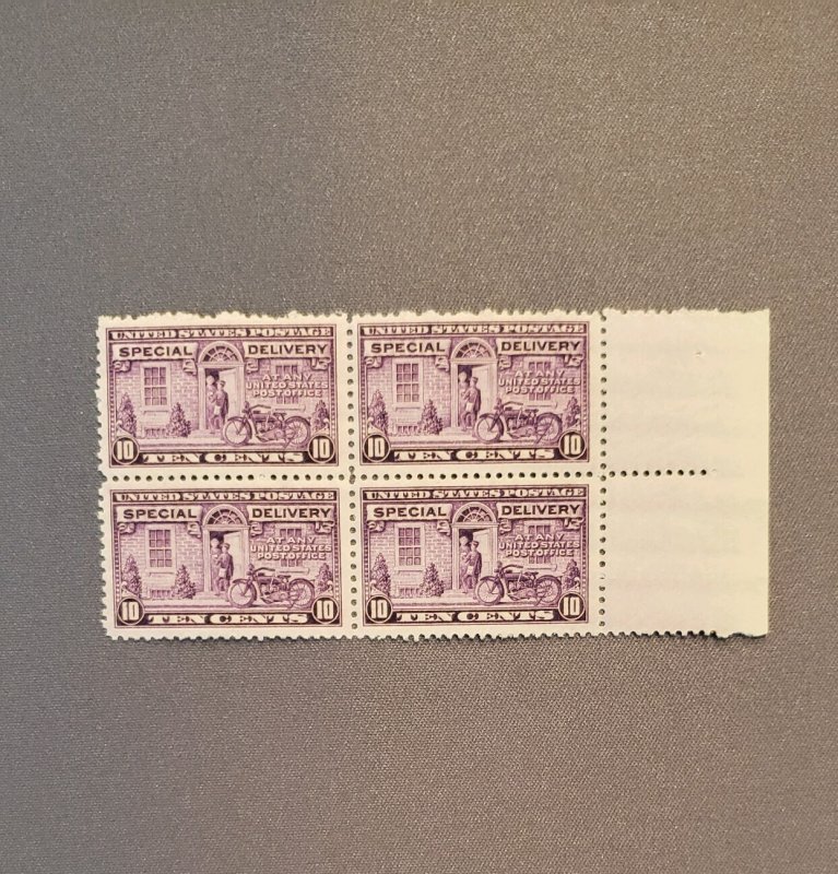 E15, Special Delivery, Mint OGNH, top perfs pulled, CV $6.00