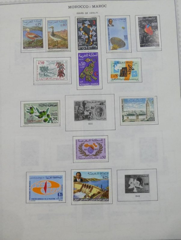 EDW1949SELL : MOROCCO Interesting Mint & Used collection on album pages.