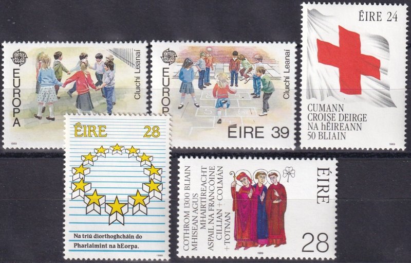 Ireland #744-8  MNH  CV $5.75 (Z3708)