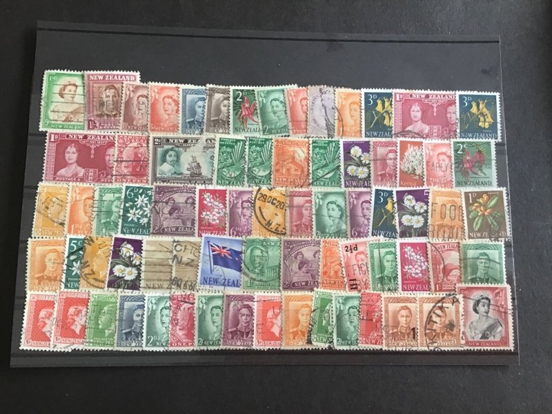 New Zealand Vintage Stamps  R38301