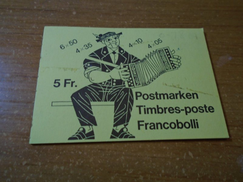 Switzerland #  632a/ 633b/ 637a/ 640b/ 640a MNH   Complete booklet