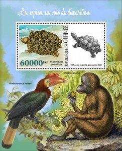 GUINEA - 2021 - Endangered Species - Perf Souv Sheet -Mint Never Hinged