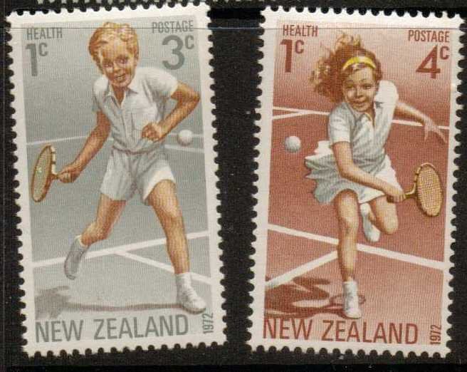 NEW ZEALAND SG987/8 1972 HEALTH STAMPS (TENNIS) MNH