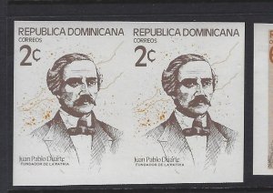 Dominican Republic SC 841 Imperf Pair MNH (10gmx)