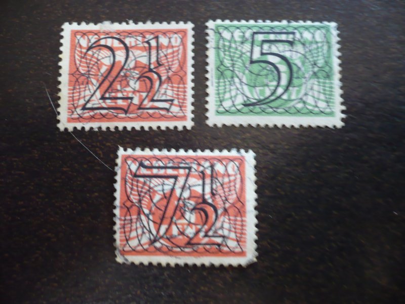 Stamps - Netherlands - Scott# 226-228 - Used Partial Set of 3 Stamps