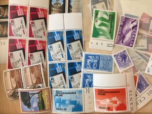 Italy & Vatican Mid/Modern Period MNH MH + Few Used (Many 100s) CP115