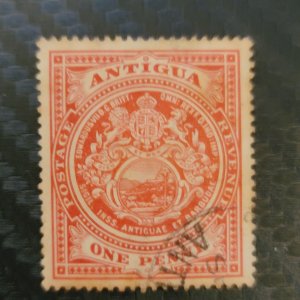 Antigua 32 used