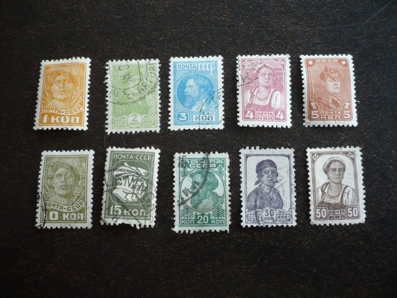 Stamps - Russia - Scott#413-417,419,421-424 - Used Part Set of 10 Stamps