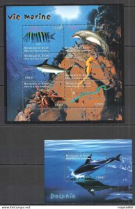 M0766 Guinea Fish & Marine Life Fauna Dolphins Kb+Bl Mnh