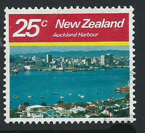 New Zealand SG 1221  Fine Used