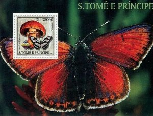 S. TOME & PRINCIPE 2003 - Mushrooms & Butterflies s/s. Scott Code: 1499