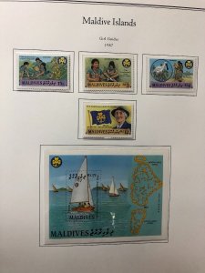 MALDIVE ISLANDS – BEAUTIFUL MINT COLLECTION IN 2 PALO ALBUMS – 421792