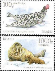 Iceland 2012 Mammals Pinniped Hooded seal and walrus Set of 2 stamps MNH