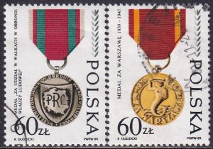 Poland 1989 Sc 2930-1 World War 2 Decorations Medals Stamp Used