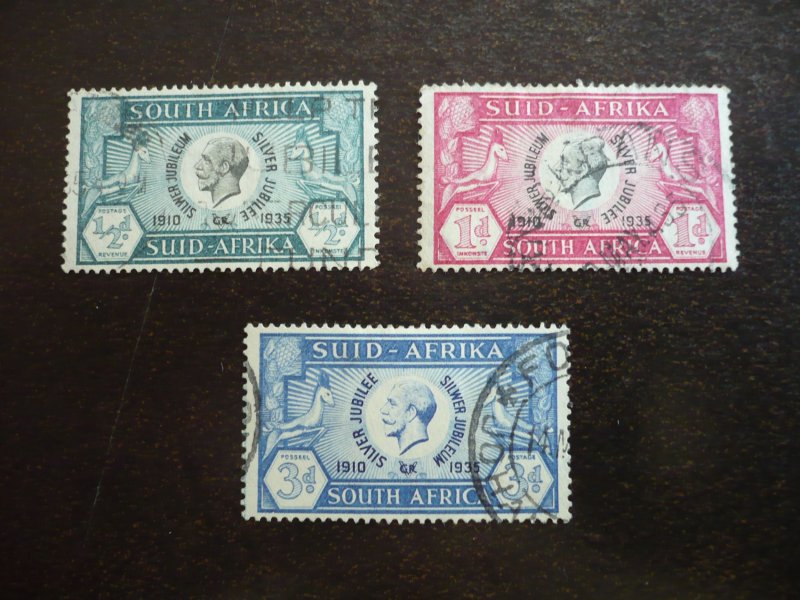 Stamps - South Africa - Scott# 68a,69b,70b - Used Part Set of 3 Stamps