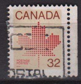 Canada  1982  Scott 924 used - 32c, maple leaf 