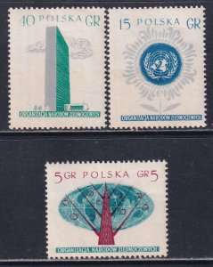 Poland 1957 Sc 761-3 United Nations New York Buildings Stamp MH