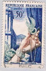 France Perls 50 (AP122815)