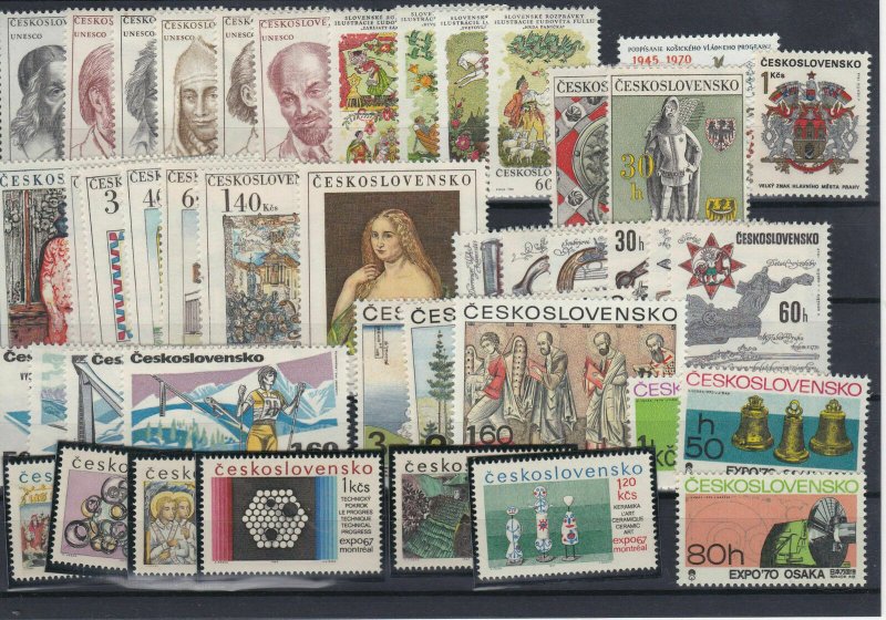 Czechoslovakia 1970's Mint Never Hinged Stamps  Ref: R7448