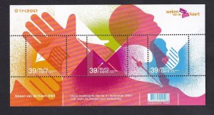 Netherlands  #1177  MNH  2004  sheet greeting card week