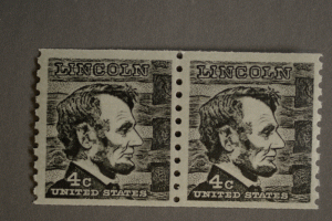 United States #1303 Coil Pair Tagged MNH