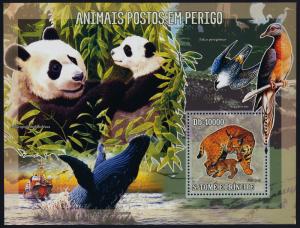 St Thomas & Principe 1608 MNH Animals, Panda, Lynx, Birds, Whale