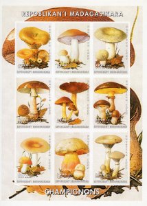 Madagascar 1999 MUSHROOMS Sheetlet (9) IMPERFORATED MNH