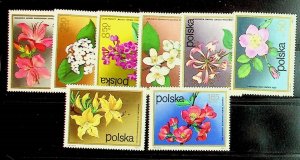 POLAND Sc 1935-42 NH ISSUE OF 1972 - flowers