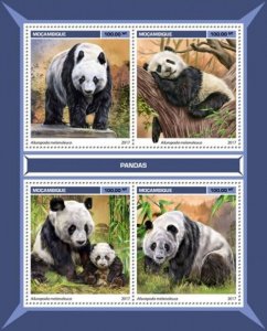 Mozambique - 2017 Giant Pandas - 4 Stamp Sheet - MOZ17114a