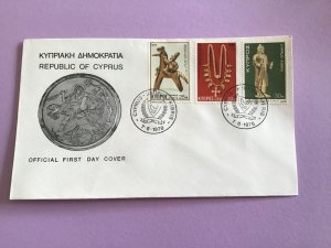 Cyprus First Day Cover Coin Relics 1976 Stamp Cover R43053