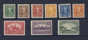 9x Canada  Stamps #217 to 225 Mint F/VF Guide Value = $60.00