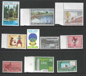 Pakistan 150, 178, 225, 247, 250, 286, 301, 307, 340, 362  MNH SC:$4.60