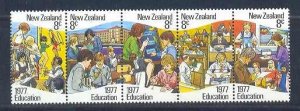 New Zealand MNH sc# 625a Ships