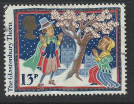 Great Britain SG 1342 -  Used with blue stars showing on reverse - Christmas 