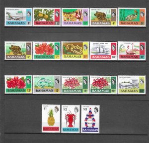 BAHAMAS 1971 SG 359/376 MNH Cat £27