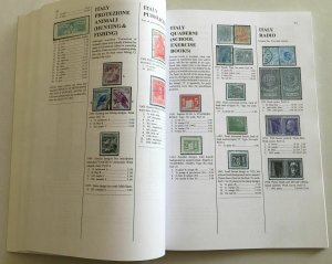 ITALIAN Revenues 2013 Unused Barefoot Colour C atalogue.170 Pages(Ital)